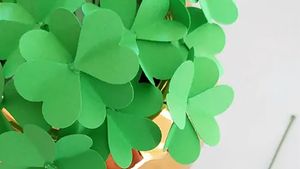 Comment faire des trèfles porte-bonheur en papier ?